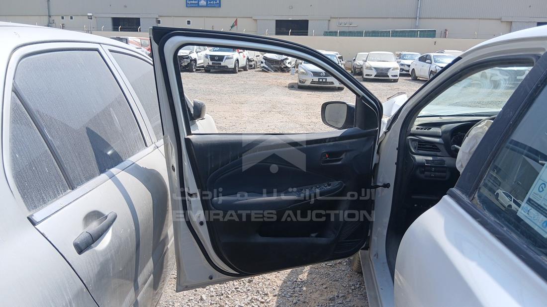 سوزوكي بالينو 2025 — الباب الأمامي الأيسر — صورة 10