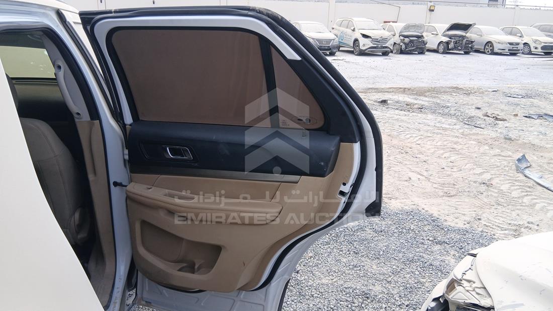 2016 Ford Explorer — Rear Right Door — Photo 20