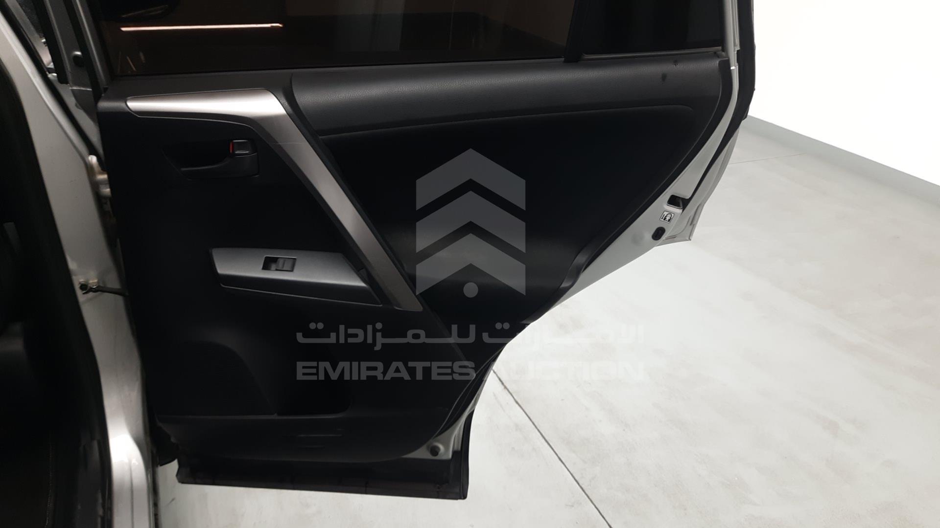 2016 TOYOTA RAV-4 VIN: JTMBF9EV4GJ054339