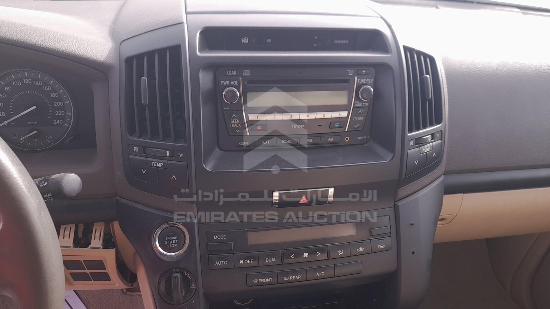 2013 TOYOTA LAND CRUISER VIN: JTMDU09J2D4075007