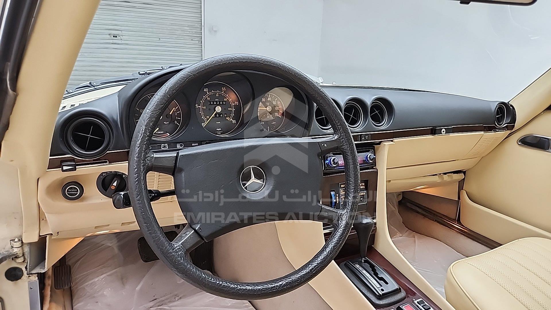 1981 MERCEDES SL 380 VIN: WDBBA45A9BB002284