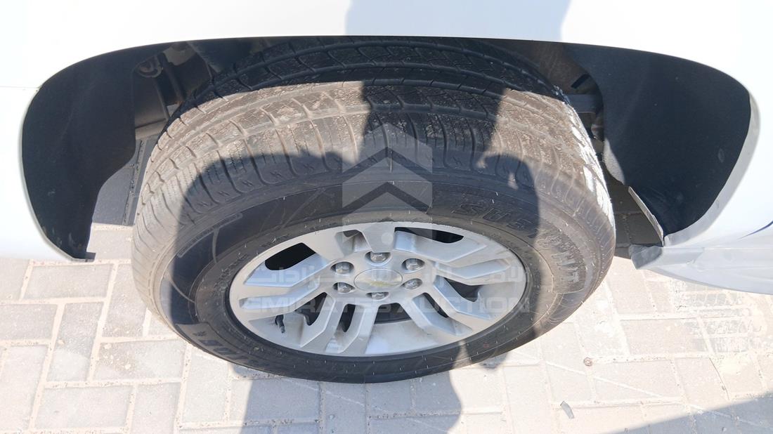 2019 Chevrolet Suburban — Rear Right Tyre — Photo 32