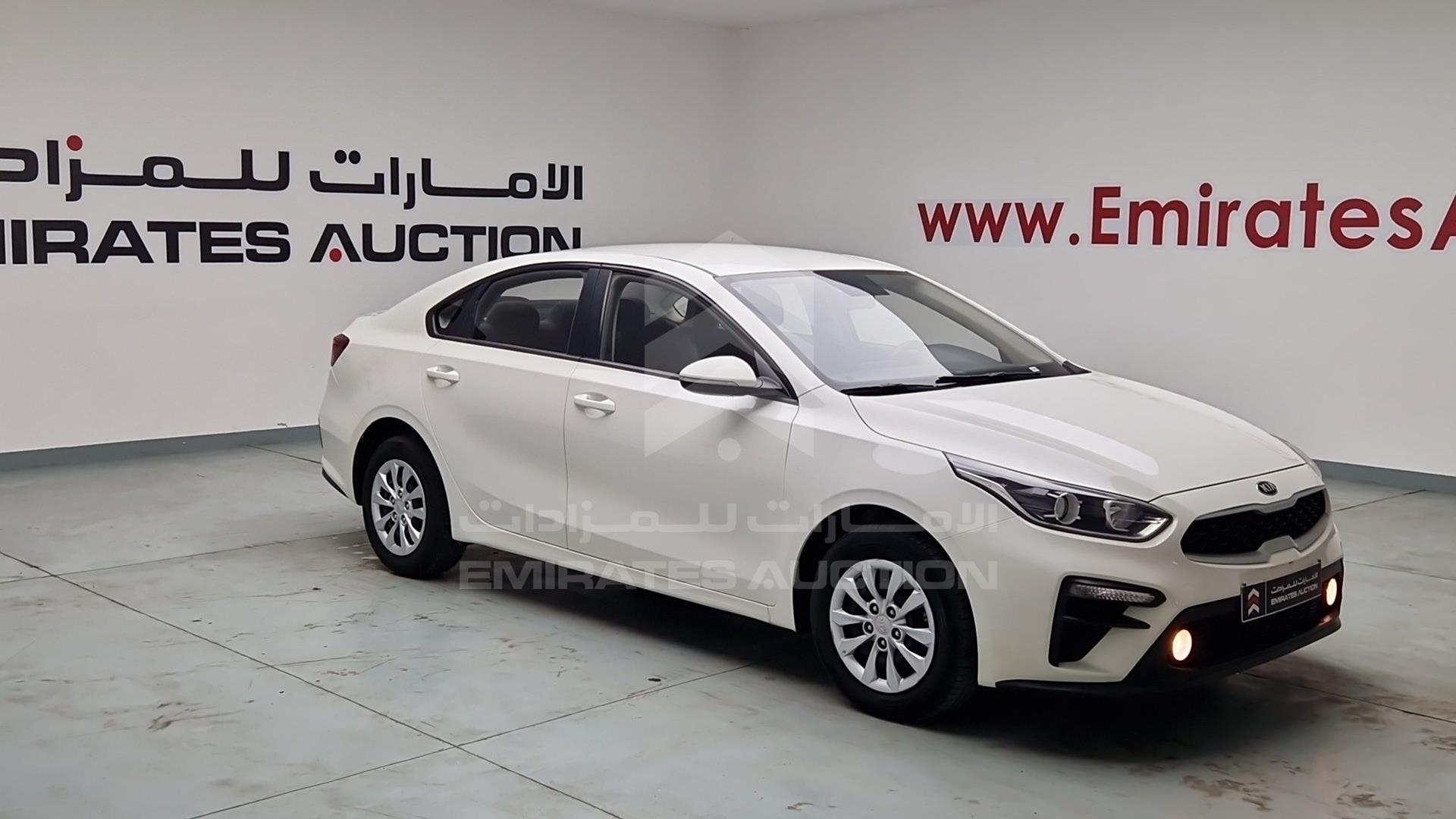 2020 KIA CERATO VIN: KNAF24166L5856938