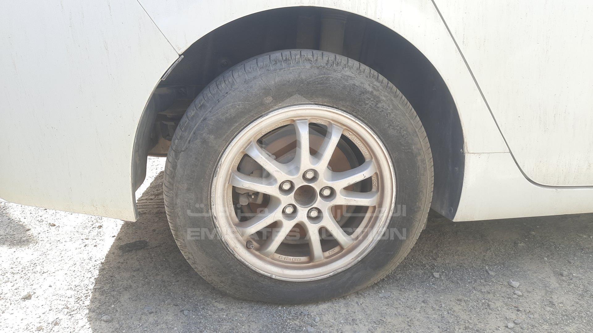 2019 TOYOTA PRIUS VIN: JTDKB3FUXK3085221