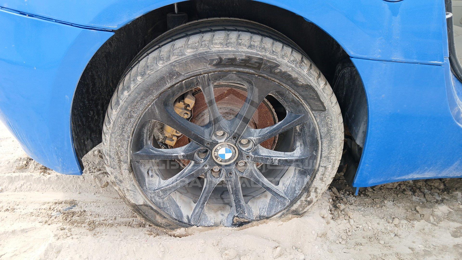 2006 BMW Z4 VIN: WBABU31026LH64274