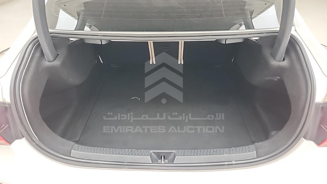 مرسيدس A220 2021 — زاوية صندوق السيارة — صورة 24