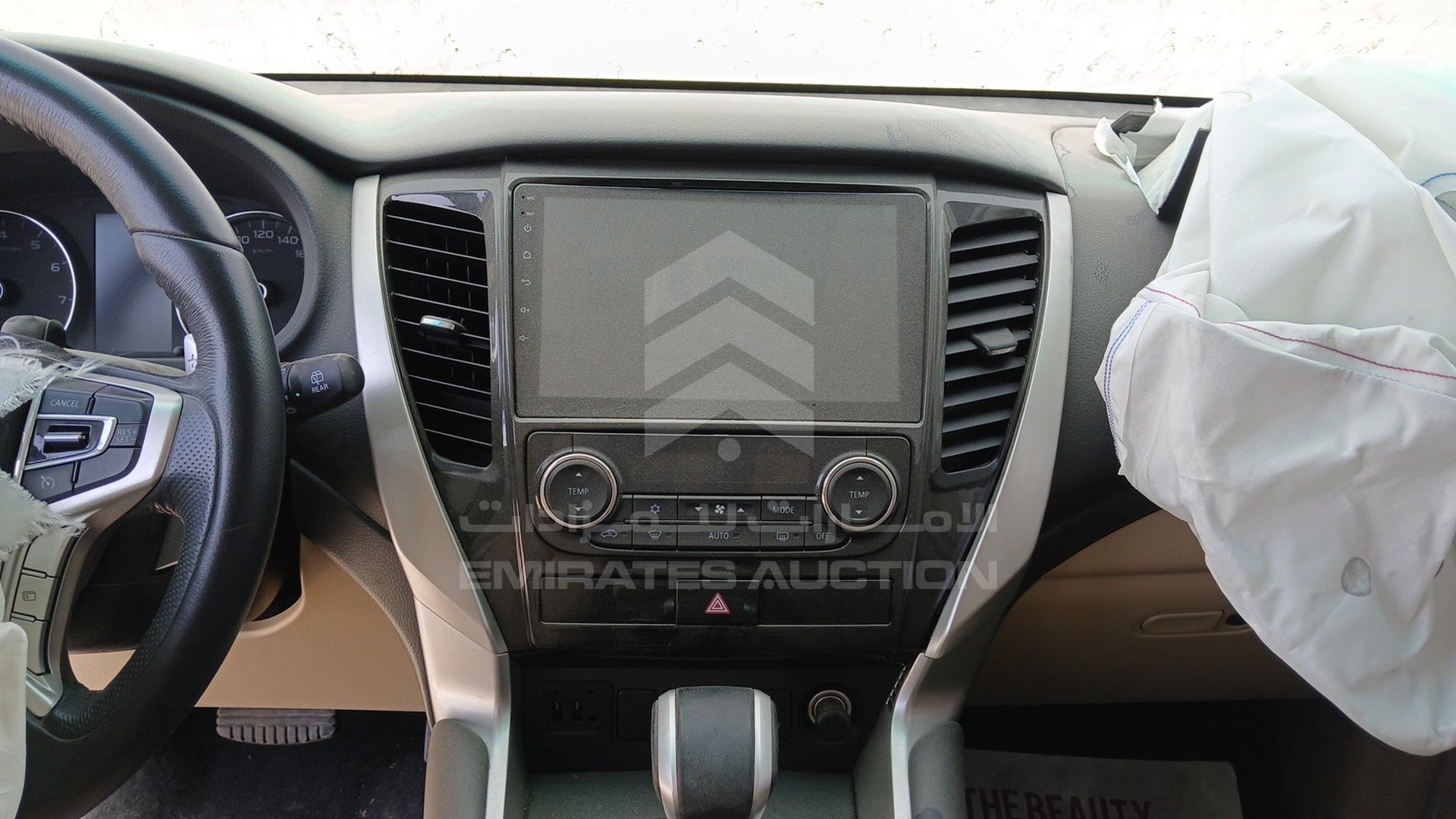 2019 MITSUBISHI MONTERO VIN: MMEMC71X7KH011480