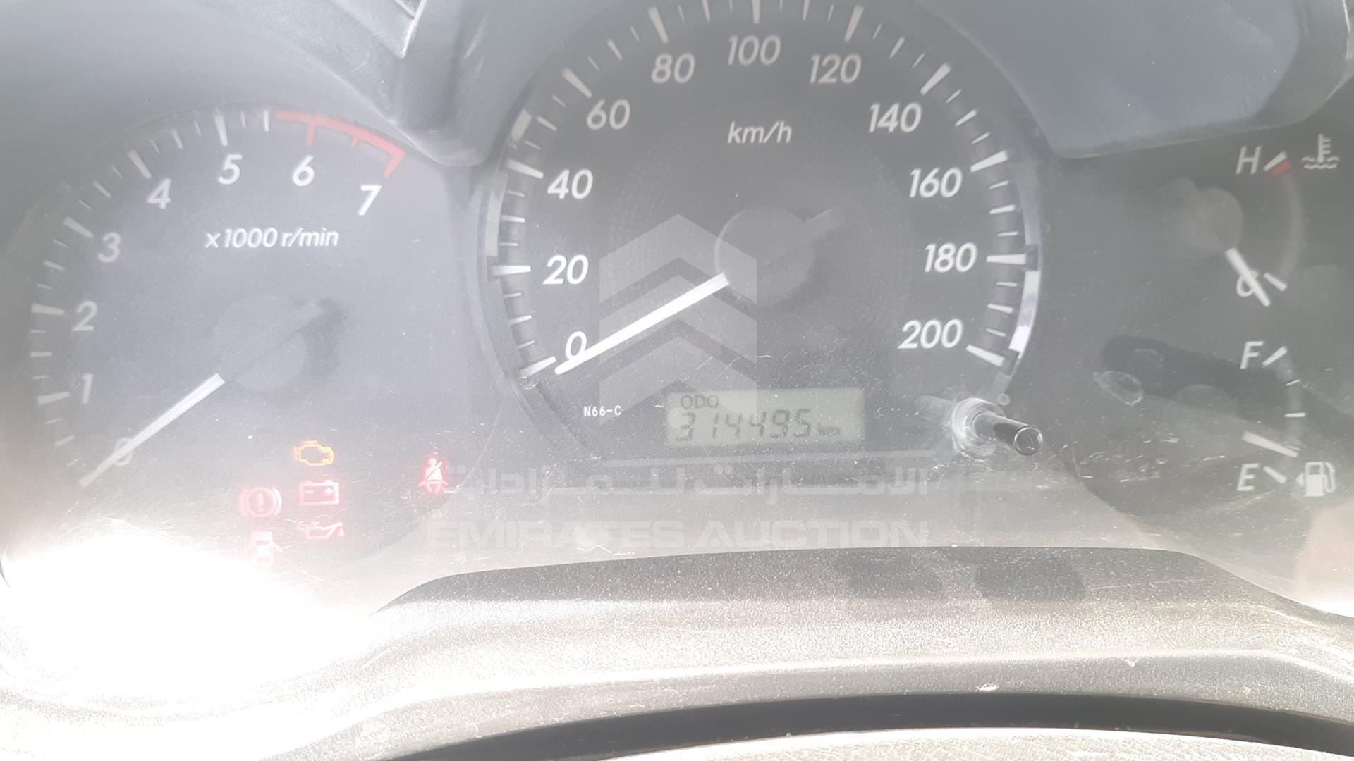 2014 TOYOTA HILUX VIN: MR0EX12G1E2345794