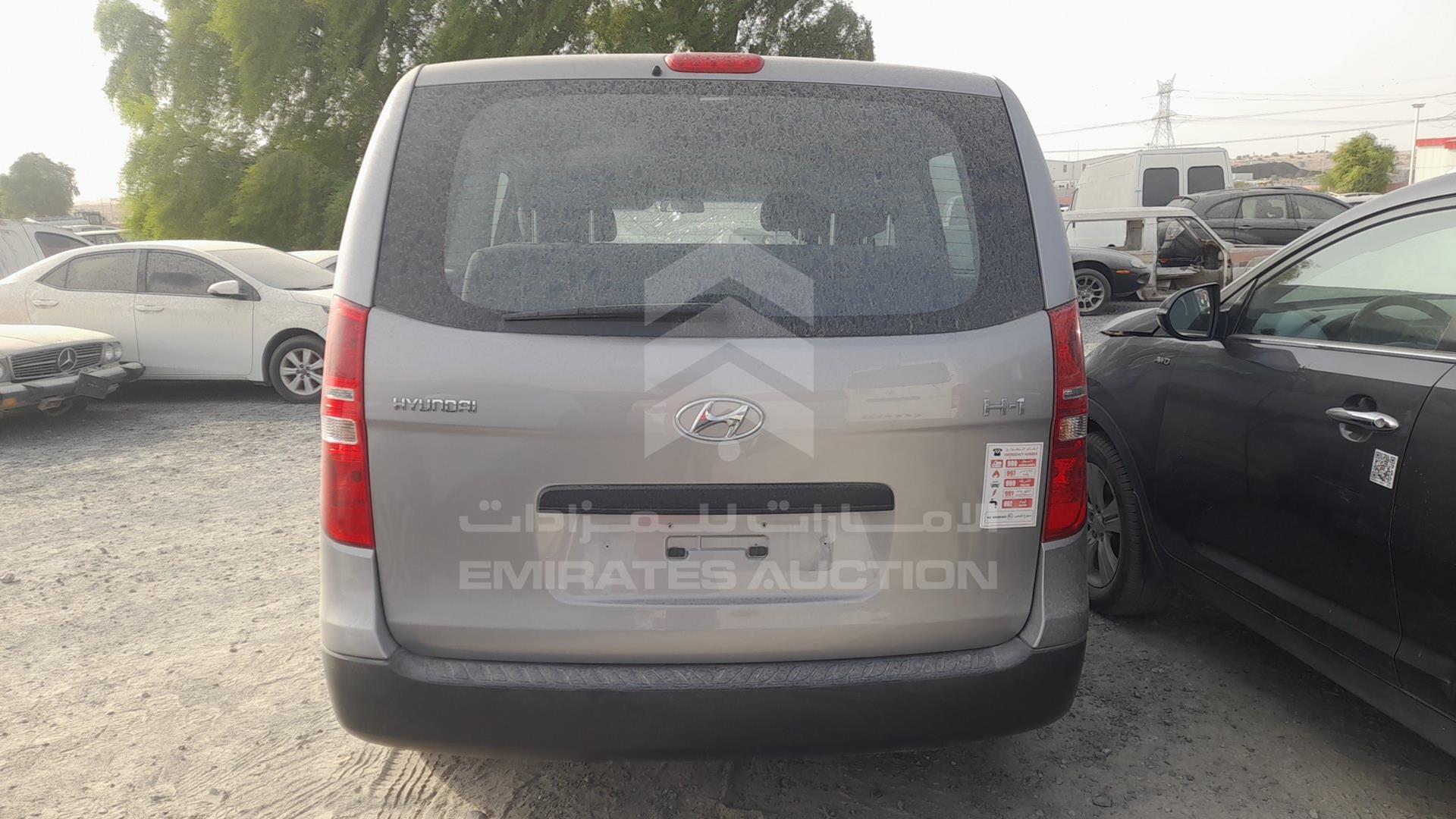 2020 HYUNDAI H1 VIN: KMJWA37R2LU128387