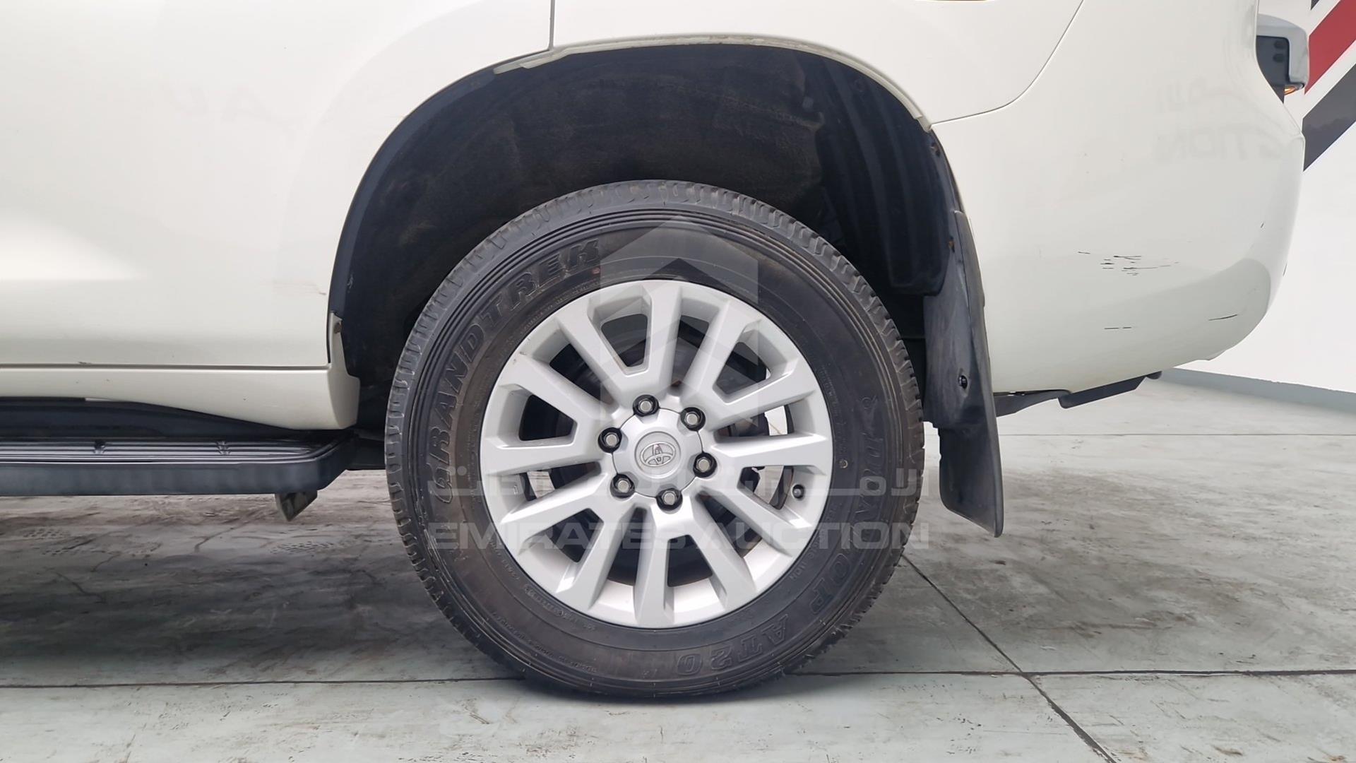 2016 TOYOTA PRADO VIN: JTEBU3FJ2GK112629