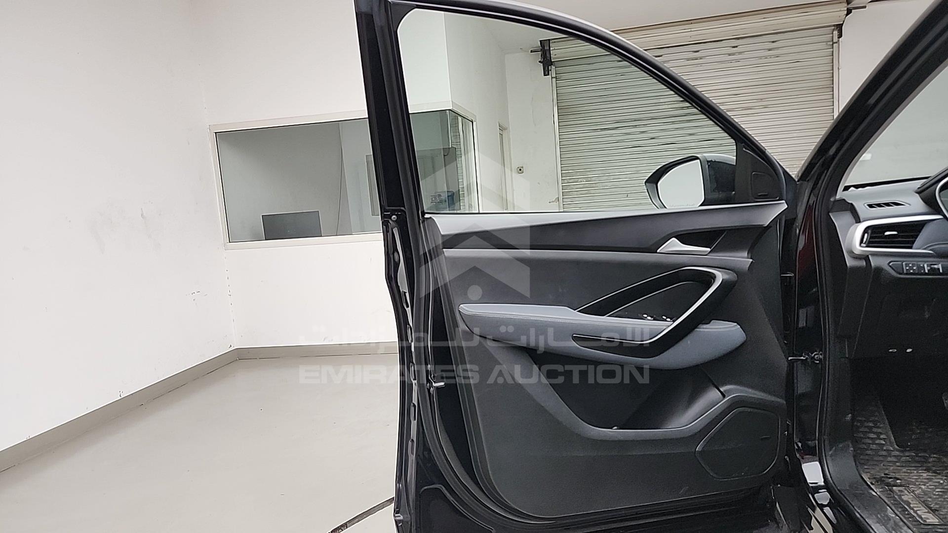 2021 CHEVROLET CAPTIVIA VIN: LZWADAGA4MB012110