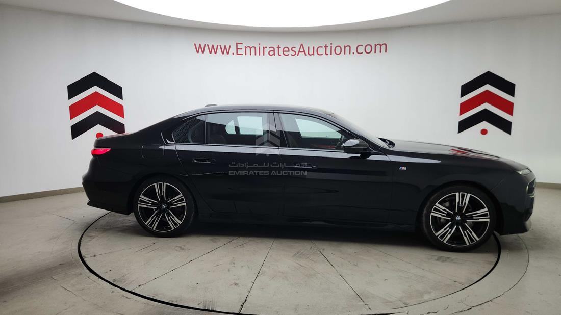 2024 BMW 735 I — Right Full View — Photo 37