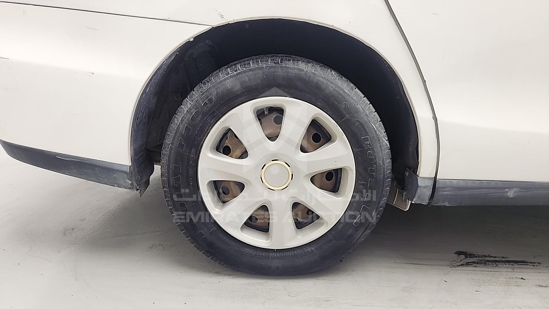 2008 TOYOTA PREVIA VIN: JTEGD52M08A010299
