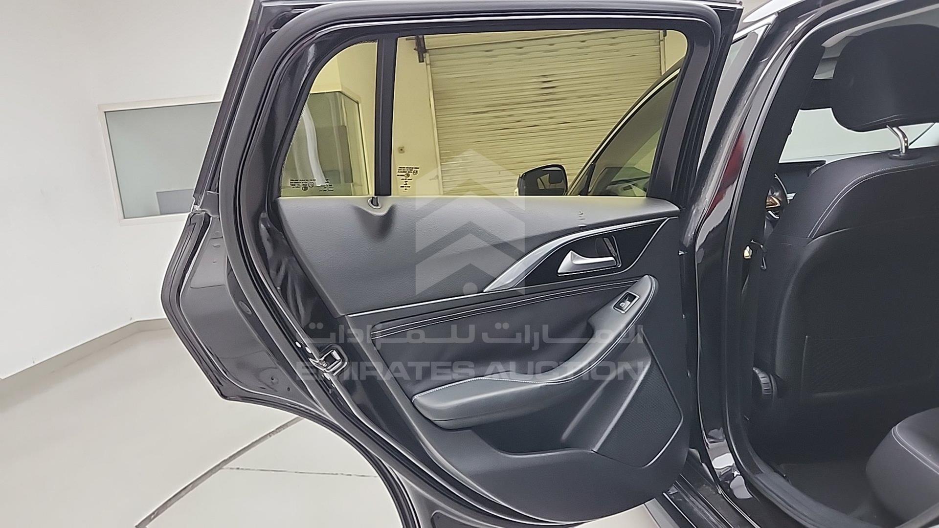 2017 INFINITI Q 30 VIN: SJKDH5CP0HA019148