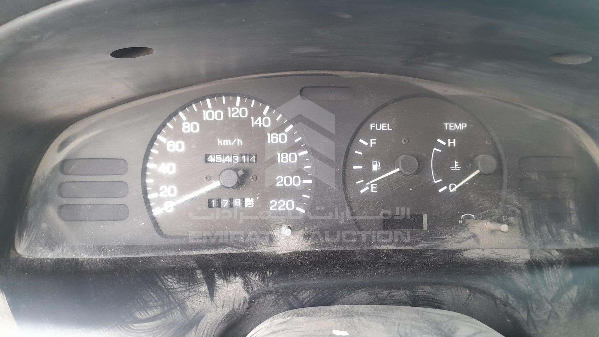 1998 NISSAN SUNNY VIN: JN1BBAB14Z0322376