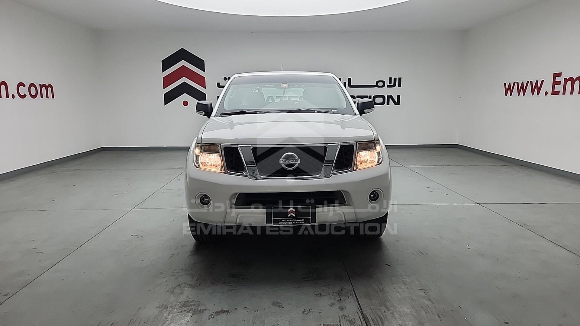 2015 NISSAN PATHFINDER VIN: VSKLR11A2FA568140