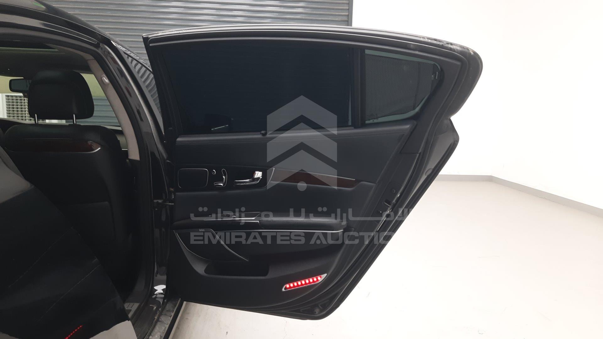 2016 KIA K 900 VIN: KNALW4D43G6028671