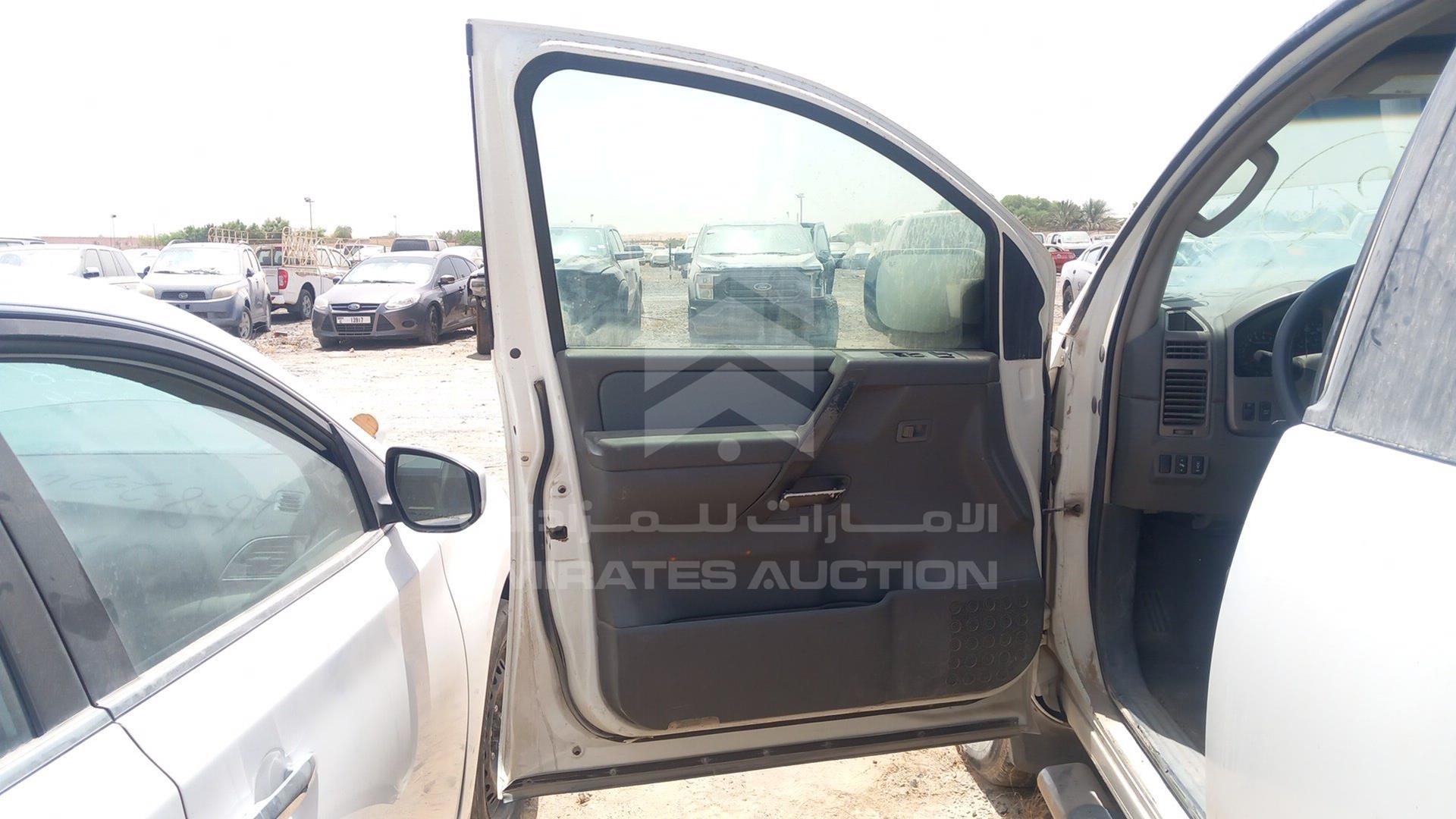 2005 NISSAN TITAN VIN: 1N6AA06B25N516779