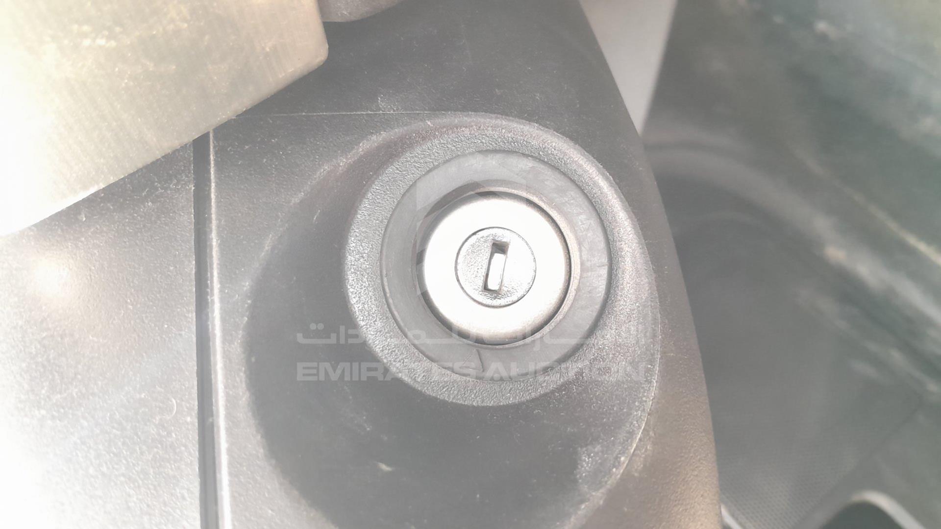 2008 LINCOLN MKZ VIN: 3LNHM28TX8R617690