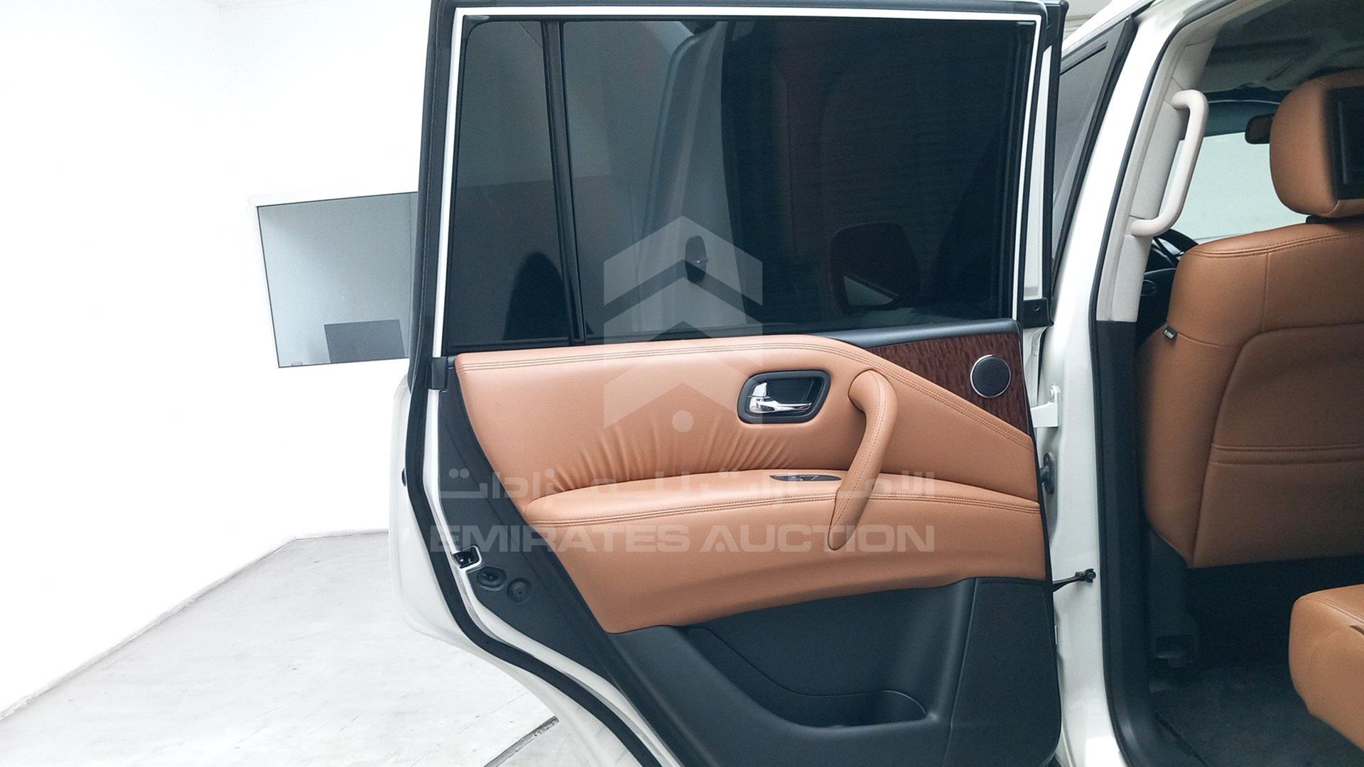 2017 NISSAN PATROL VIN: JN8BY2NY2H9008754
