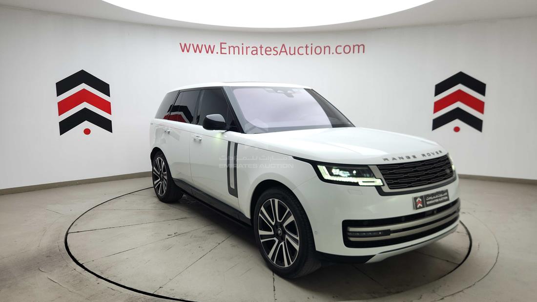 2023 Range Rover HSE — Front Right Angle — Photo 12