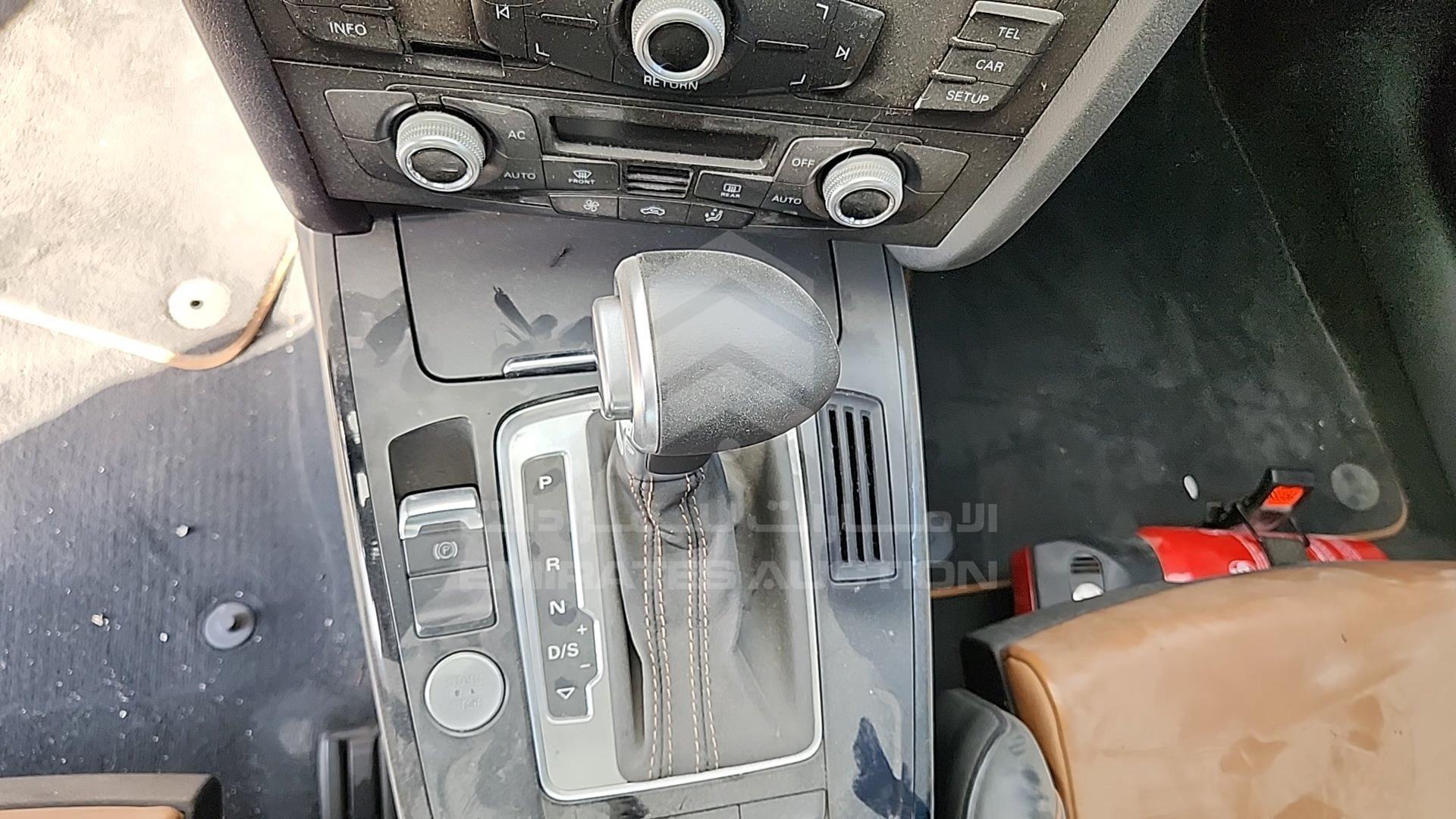 2014 AUDI A4 VIN: WAUBGCFL5EA000470