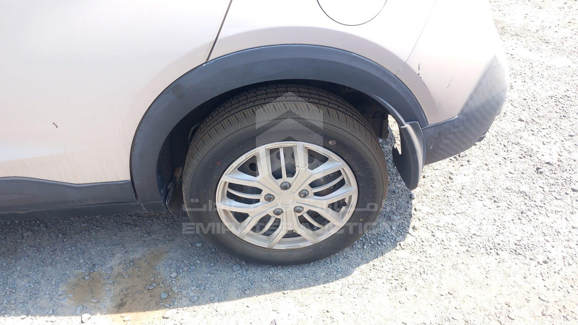 2019 NISSAN KICKS VIN: 3N1CP5CU3KL559393