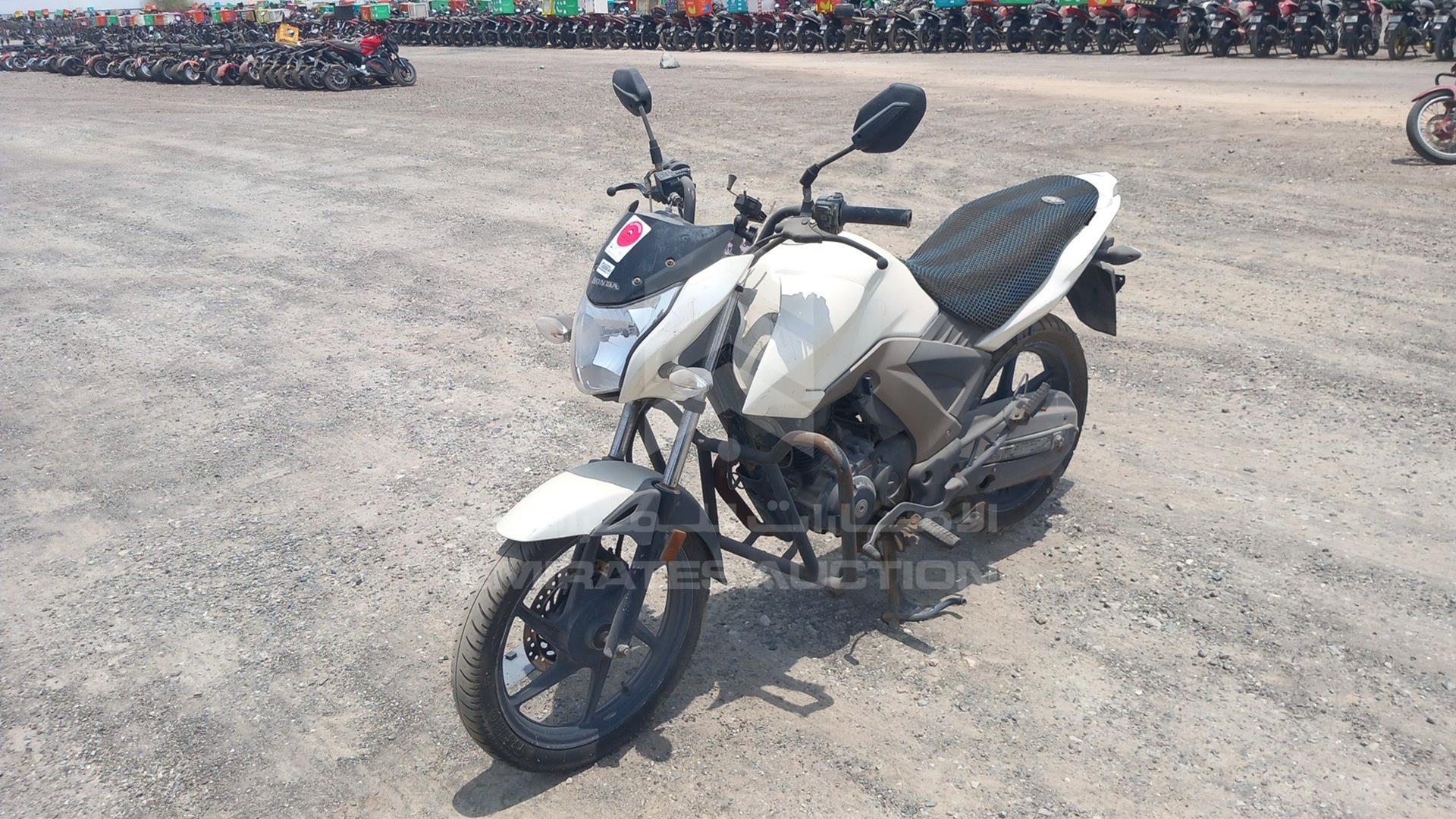 2016 HONDA UNICORN 160 VIN: ME4KC204BG8001170