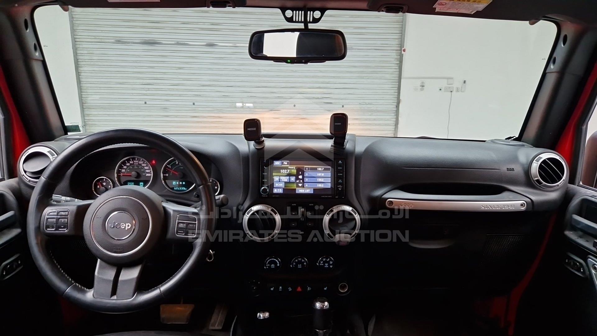 2015 JEEP WRANGLER SAHARA VIN: 1C4HJWE50FL522674