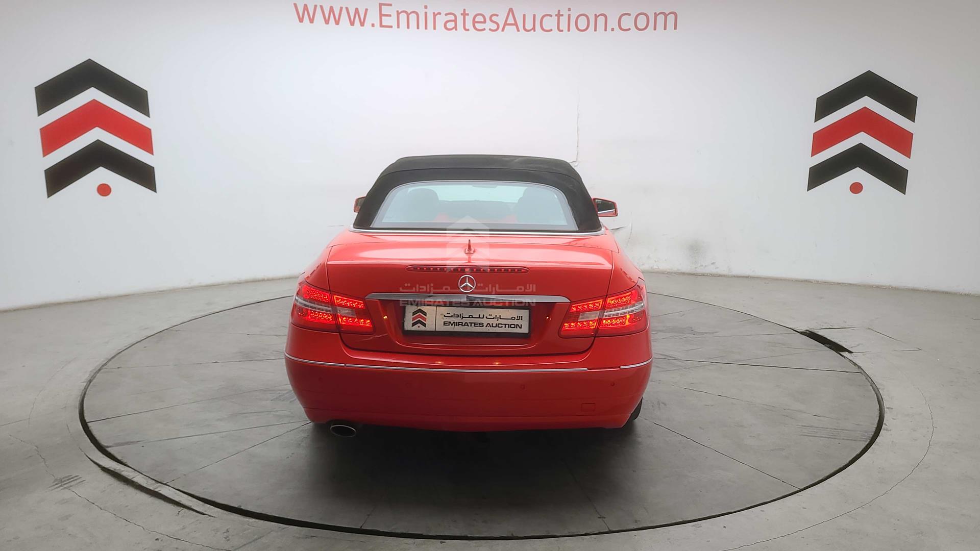 2011 MERCEDES E200 VIN: WDD2074481F114665