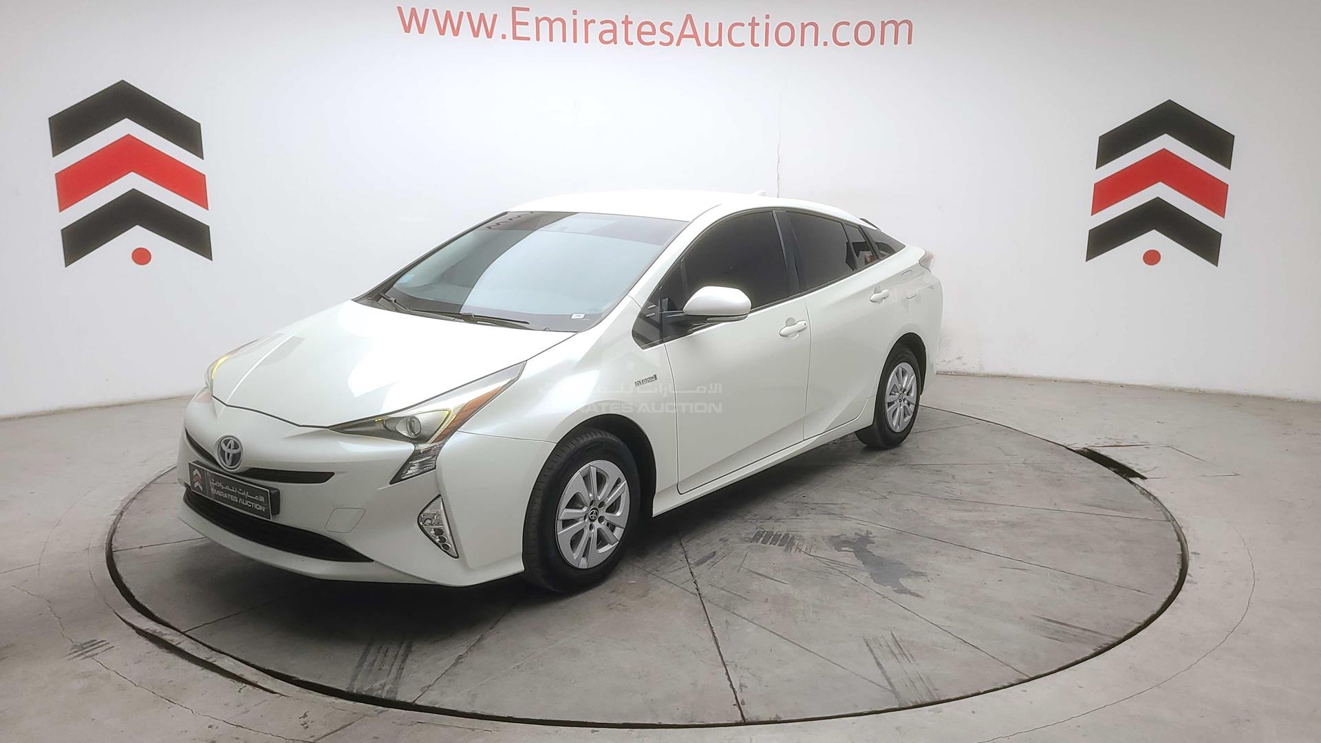 2018 TOYOTA PRIUS VIN: JTDKB3FU3J3589687