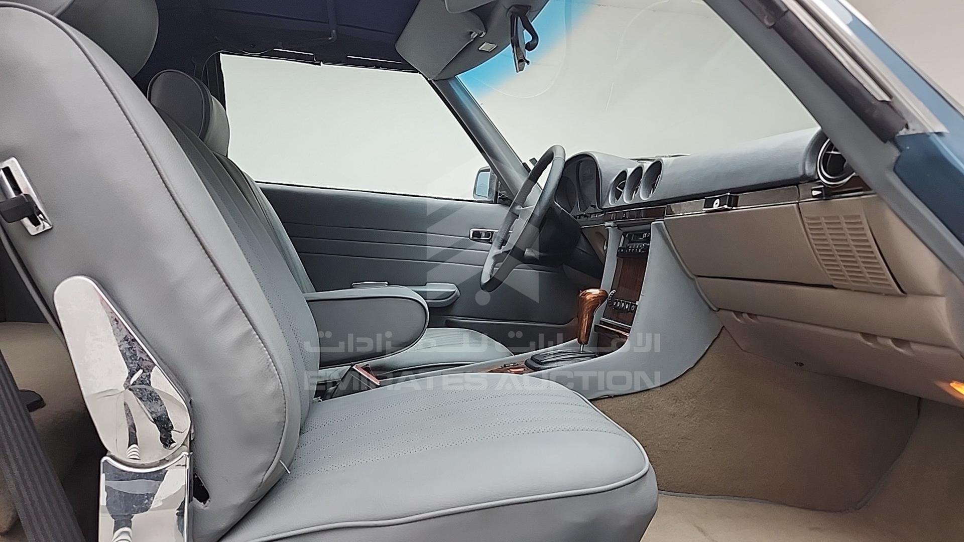 1982 MERCEDES SL 380 VIN: WDBBA45A5CB011405