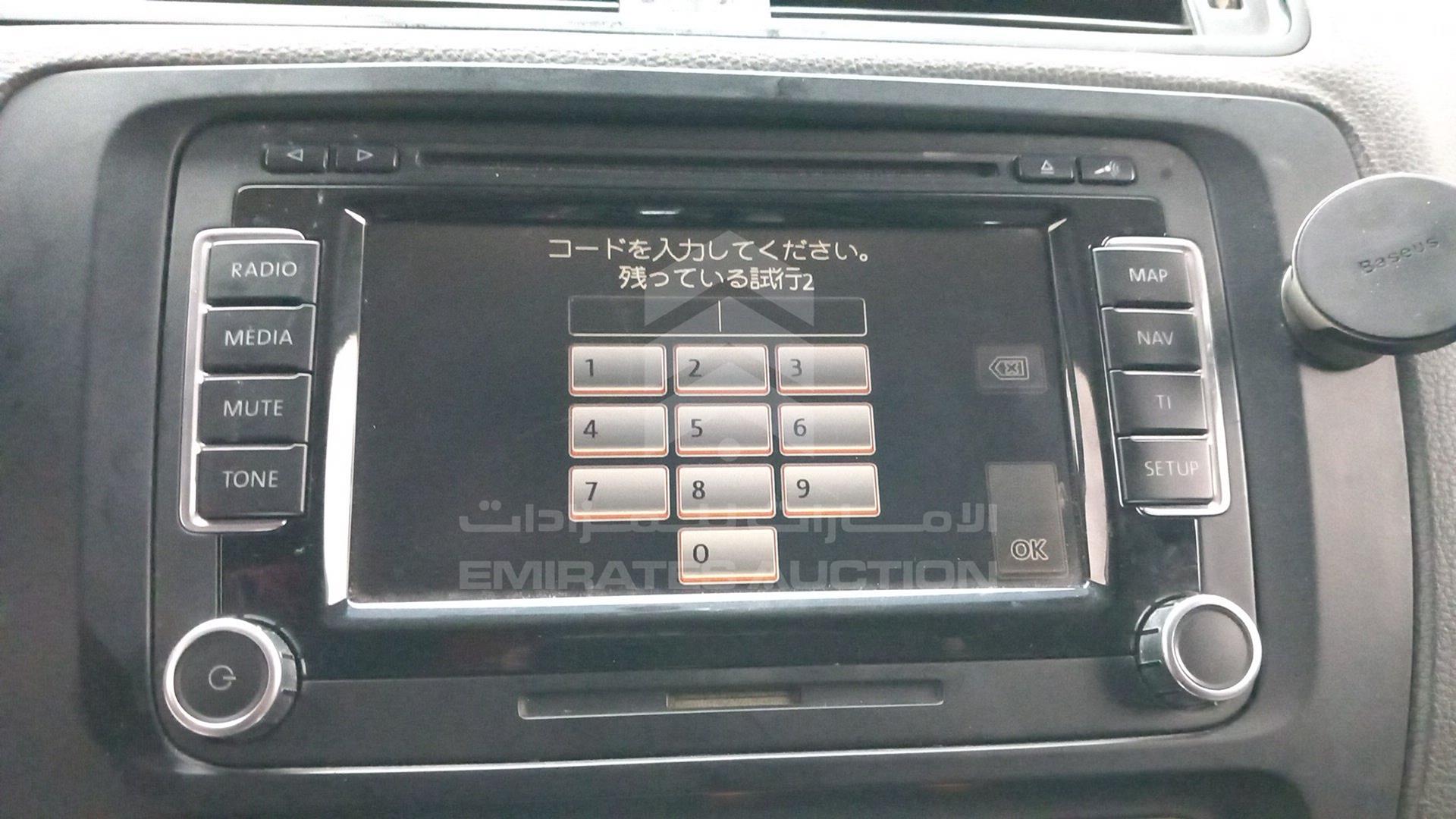 2015 VOLKSWAGEN JETTA VIN: WVWRV1AJXFM200925