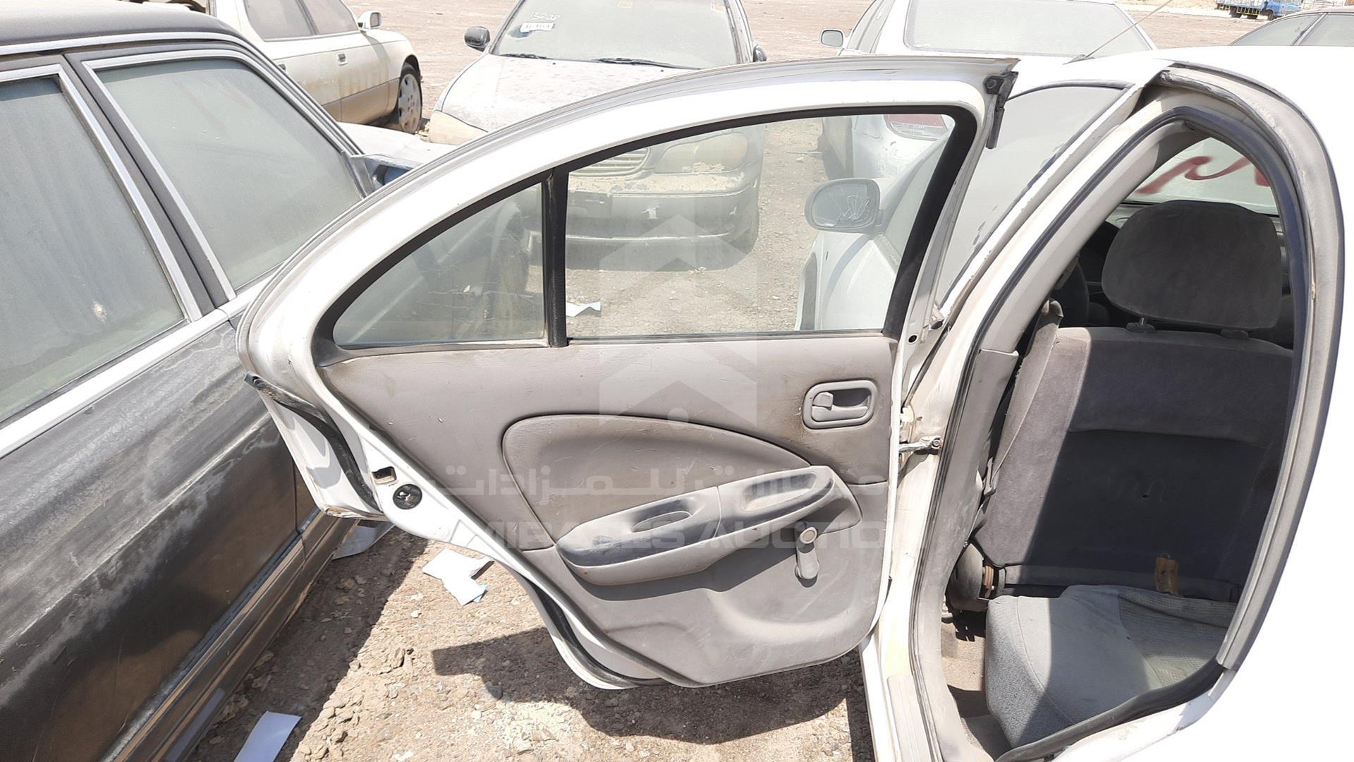 2001 NISSAN SUNNY VIN: JN1EN61S51W006064
