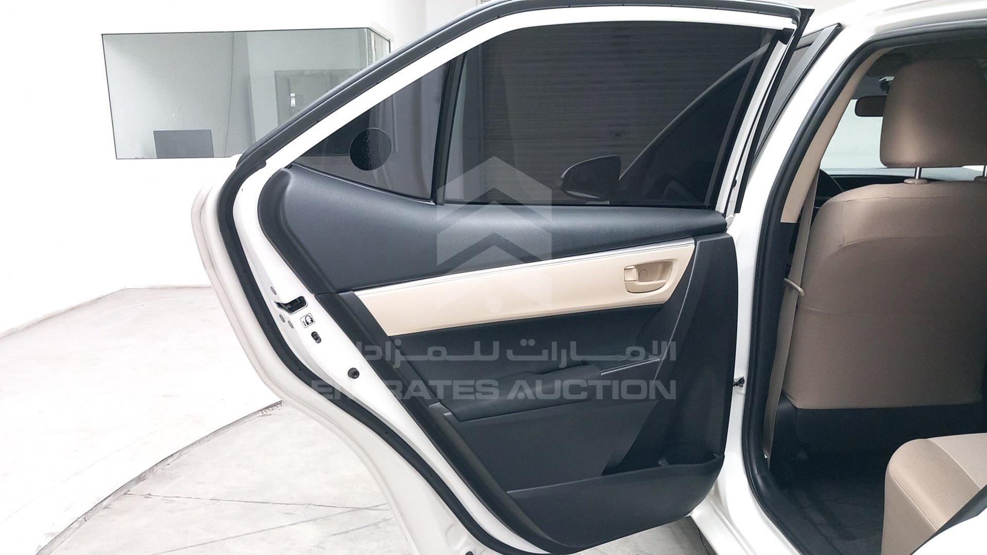 2015 TOYOTA COROLLA VIN: RKLBL9HE8F5243283