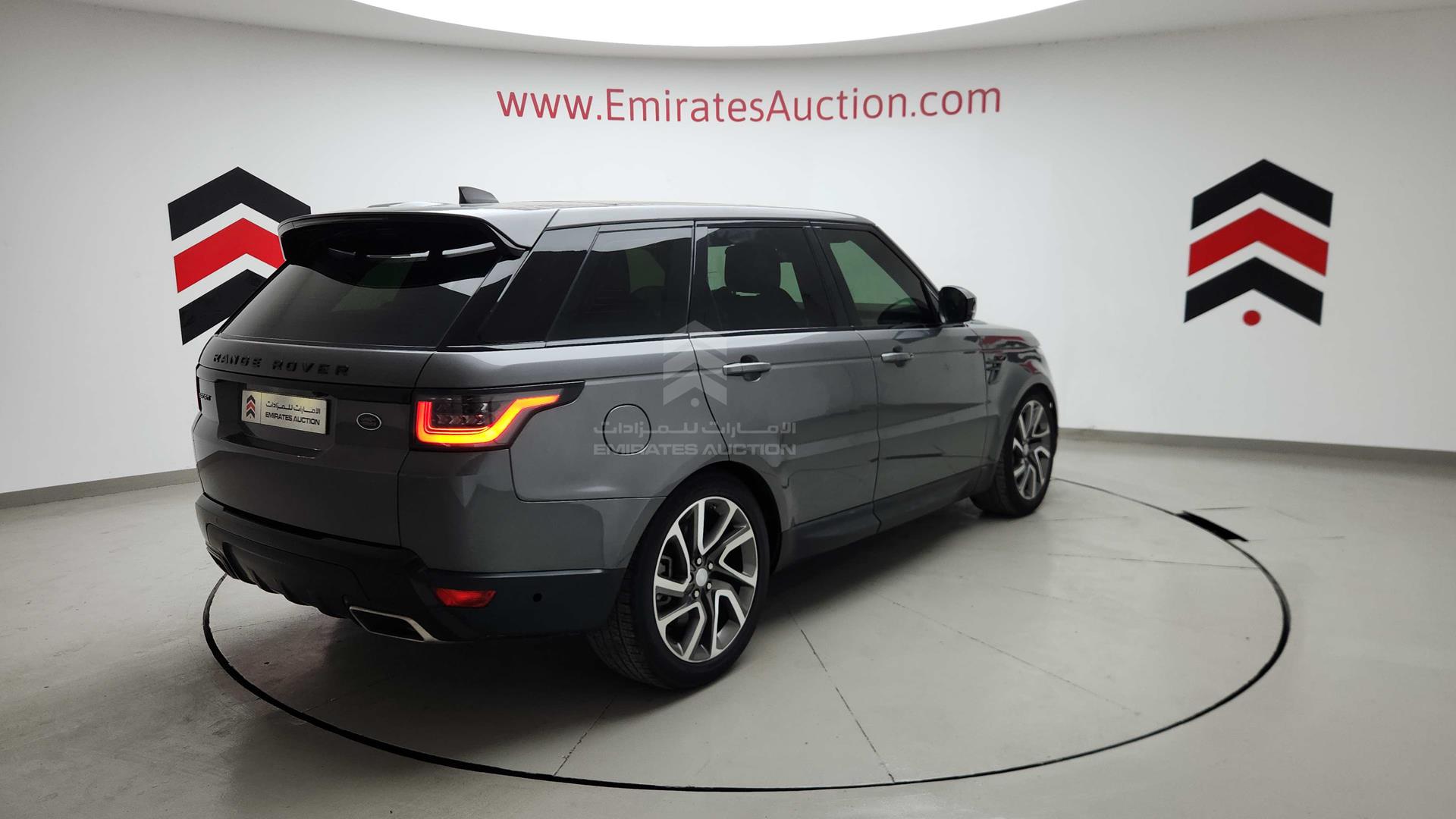 2018 RANGE ROVER SPORT VIN: SALWA2BV7JA183221