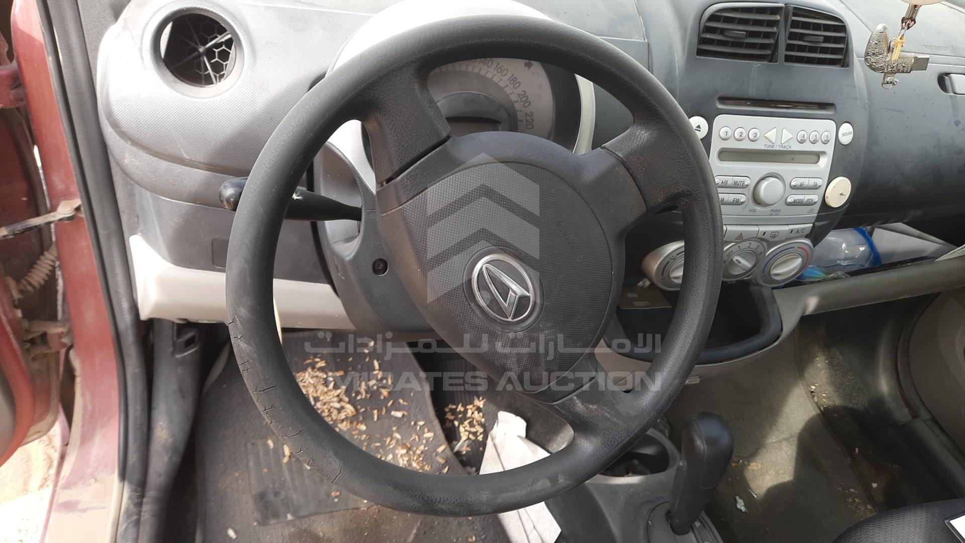2005 DAIHATSU SIRION VIN: JD1GM301851017367
