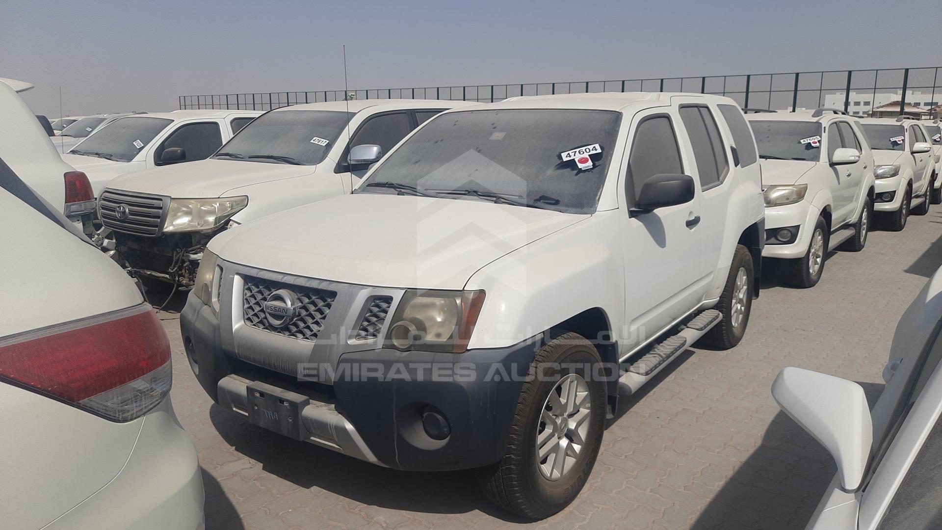 2014 NISSAN XTERRA VIN: 5N1AN0N60EN813427