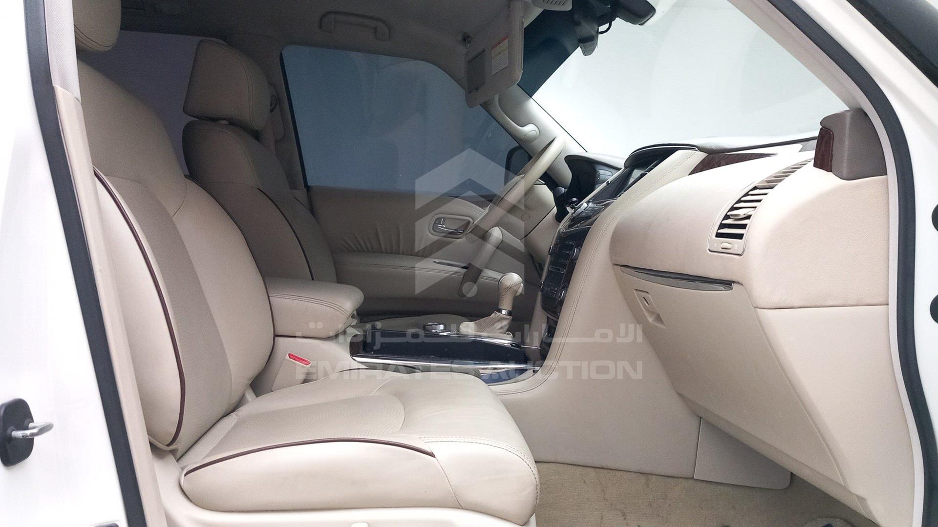 2011 NISSAN PATROL VIN: JN8AY25Y5B9008198