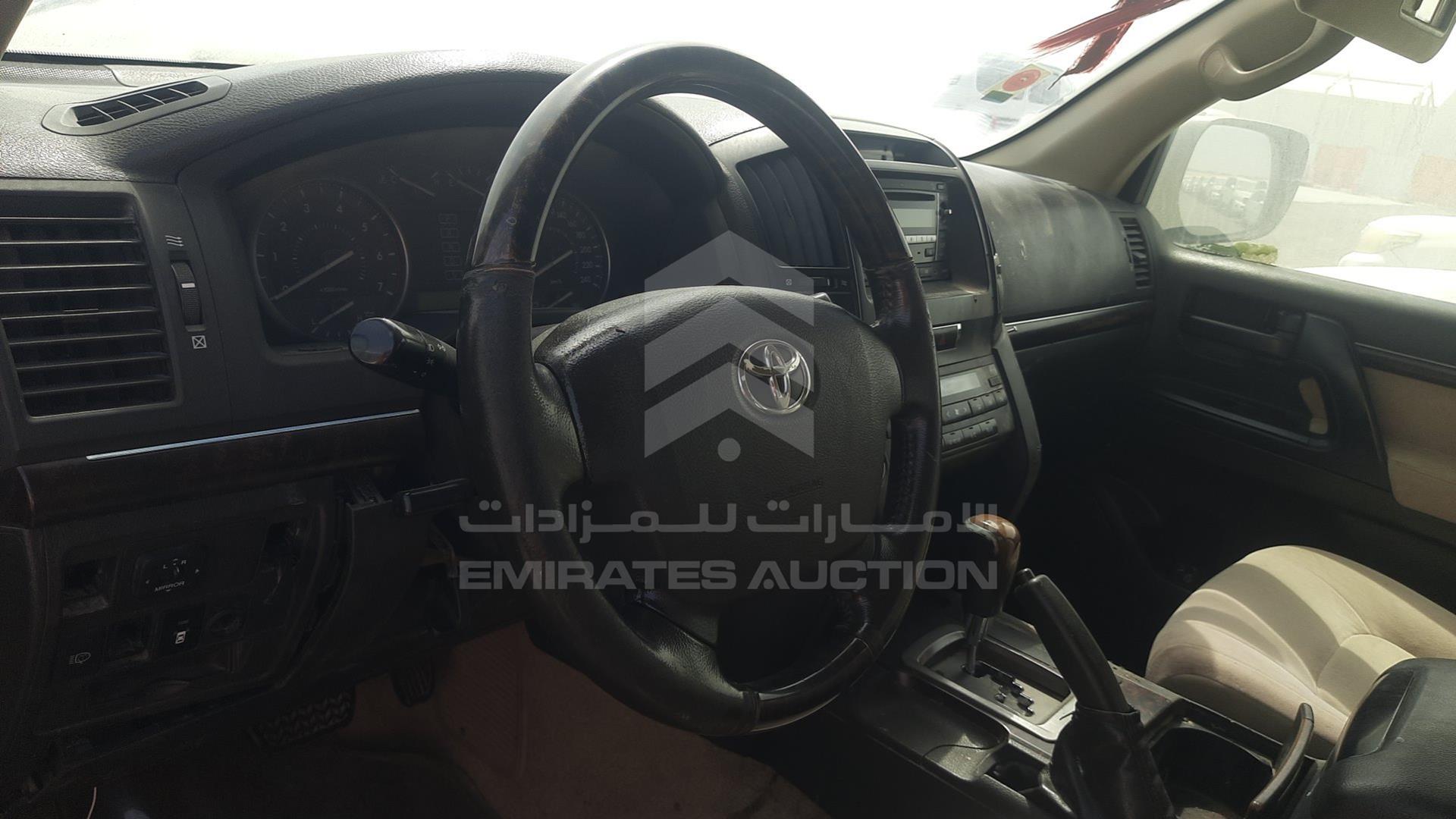 2011 TOYOTA LAND CRUISER VIN: JTMHU09J7B5052802