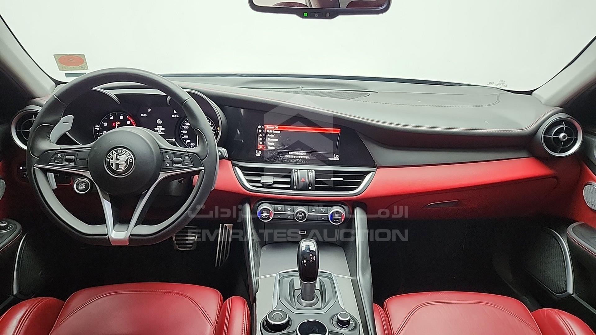 2019 ALFA ROMEO GIULIA VIN: ZAREAFDN7K7612658