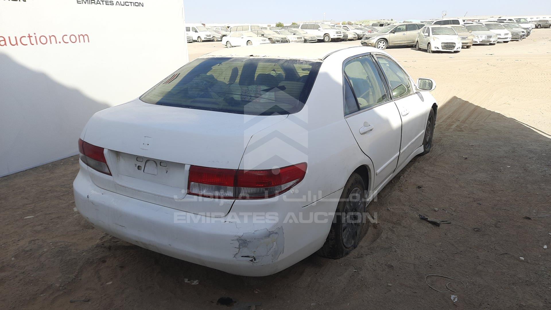 2005 HONDA ACCORD VIN: JHMCM56535C404335