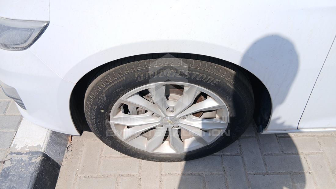 2019 Chevrolet Malibu — Front Left Tyre — Photo 31