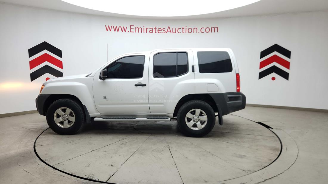 2012 Nissan Xterra — Left Full View — Photo 35