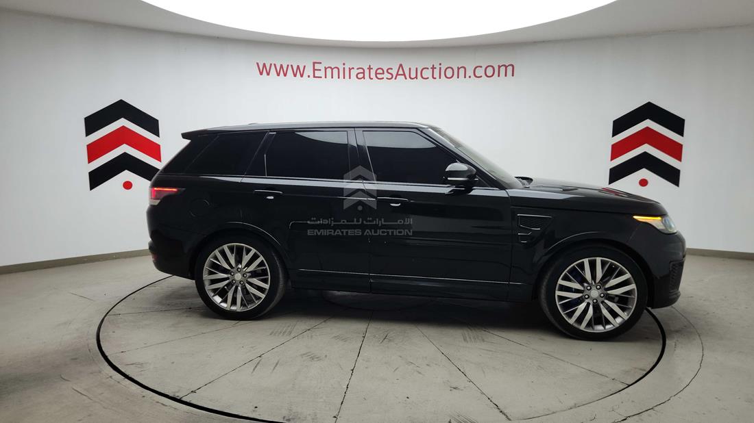 2016 Range Rover Sport — Right Full View — Photo 39