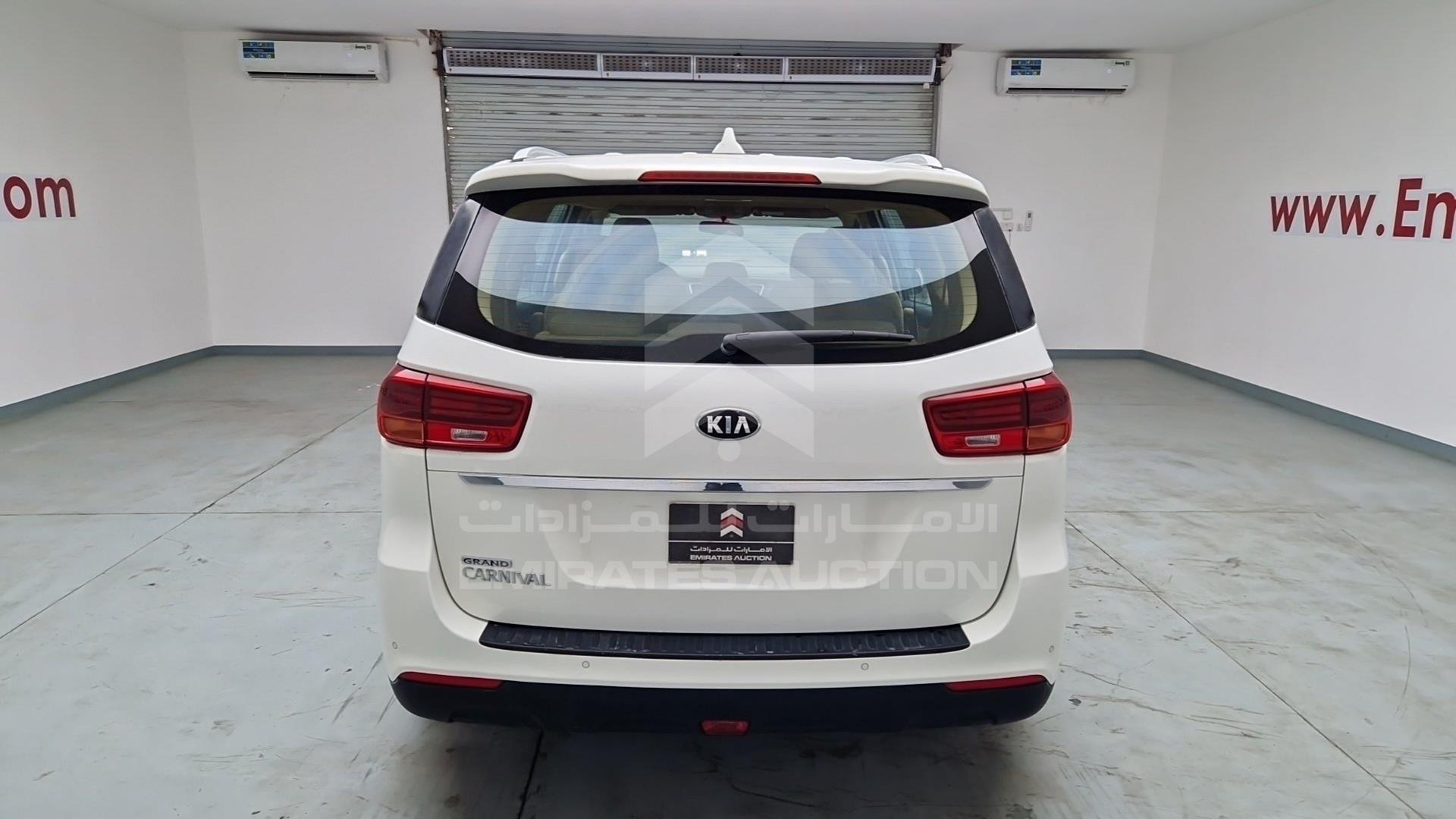 2019 KIA CARNIVAL VIN: KNAMB8121K6545261