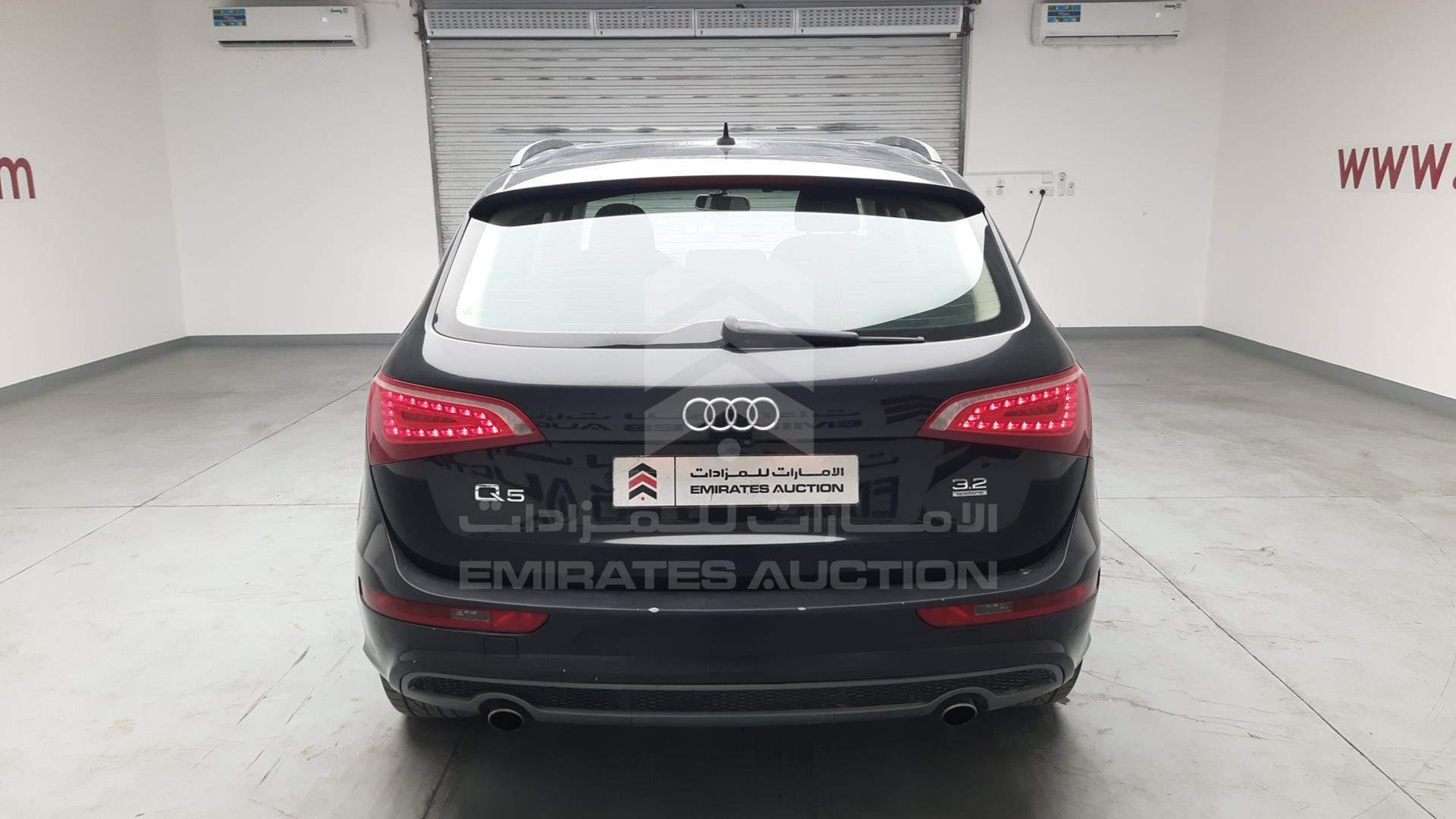 2010 AUDI Q5 VIN: WAUCKC8R0AA045458