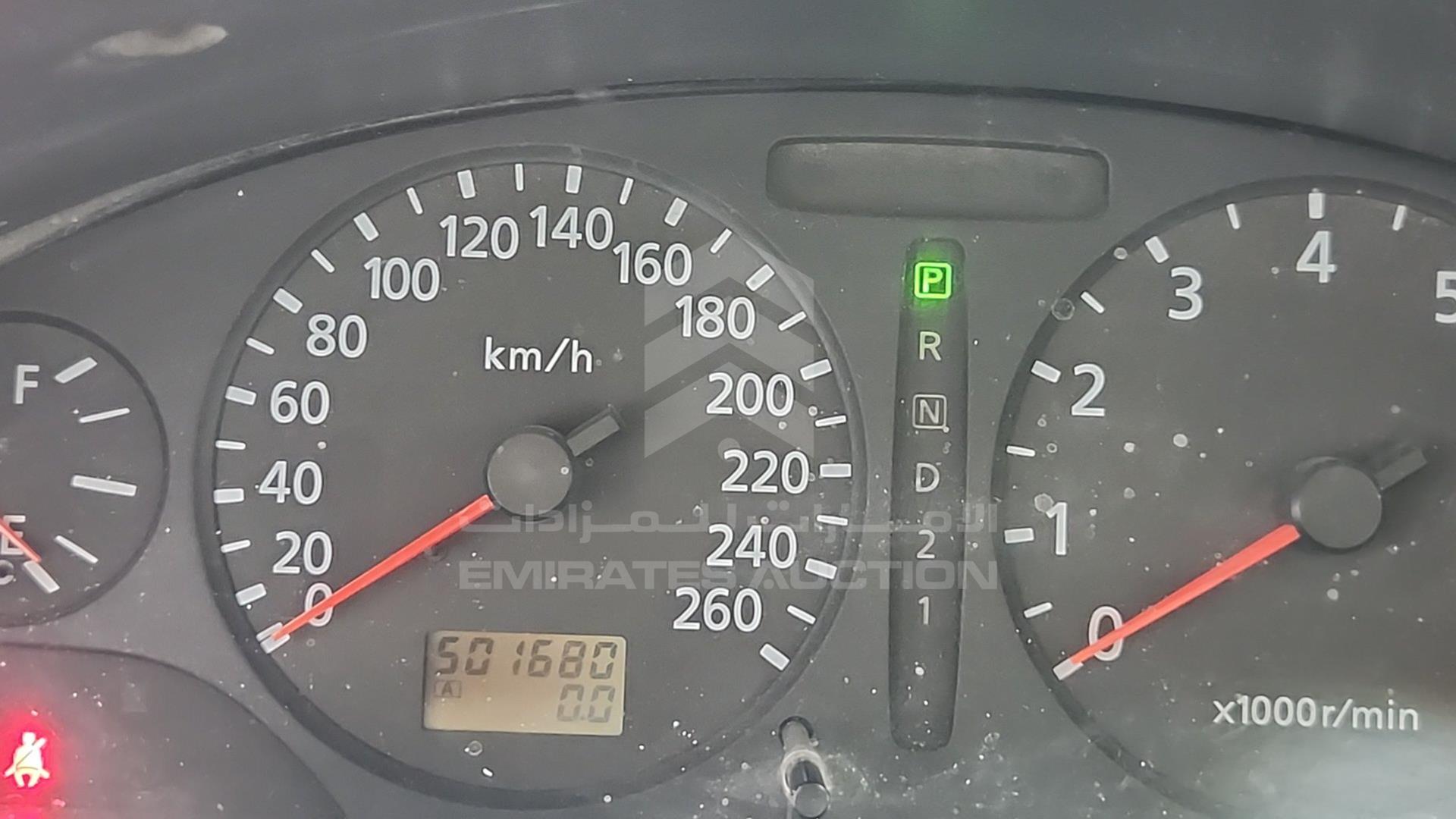 2002 NISSAN MAXIMA VIN: JN1CA31SX2T574847