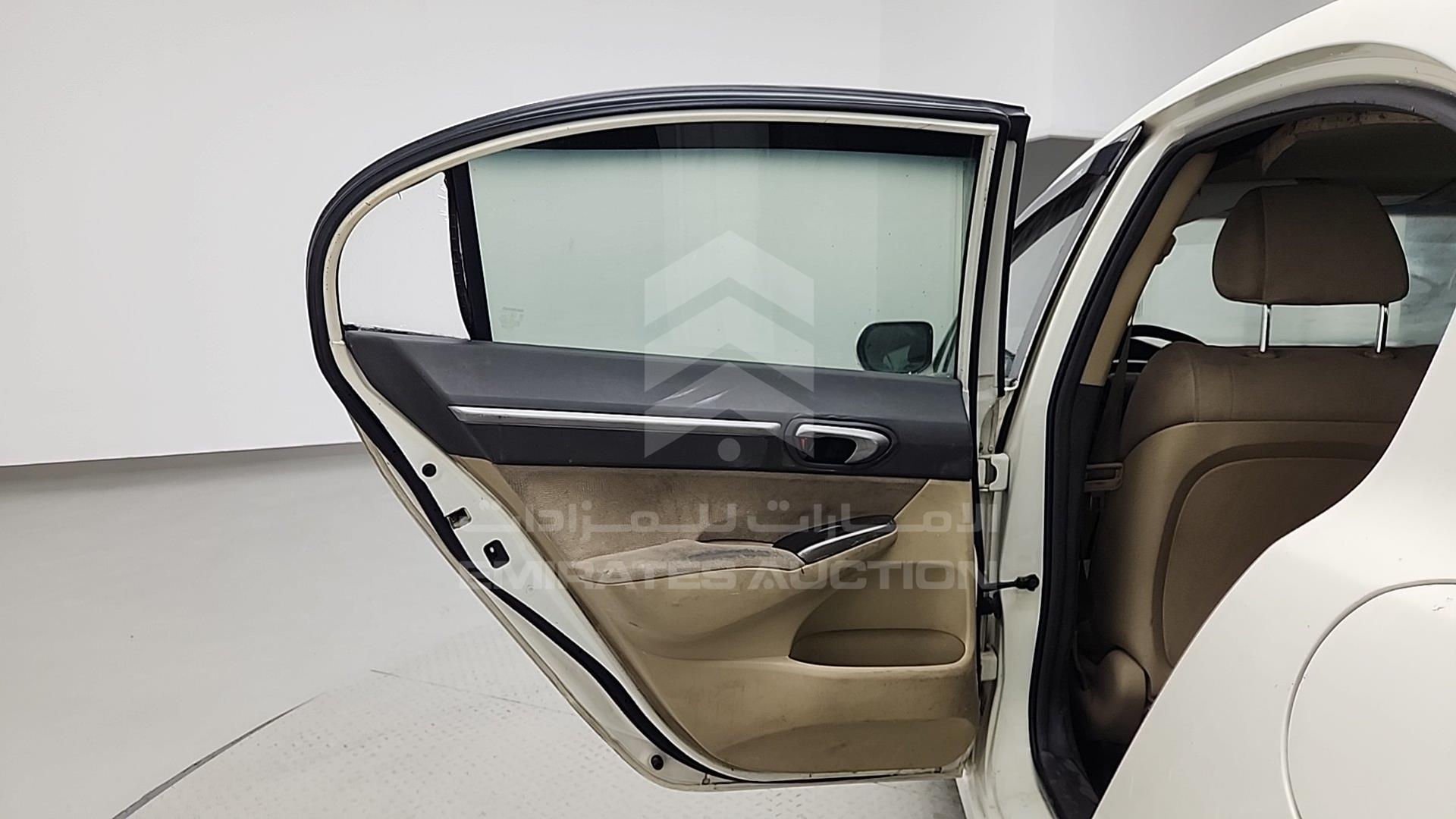 2008 HONDA CIVIC VIN: JHMFD162X8S404953