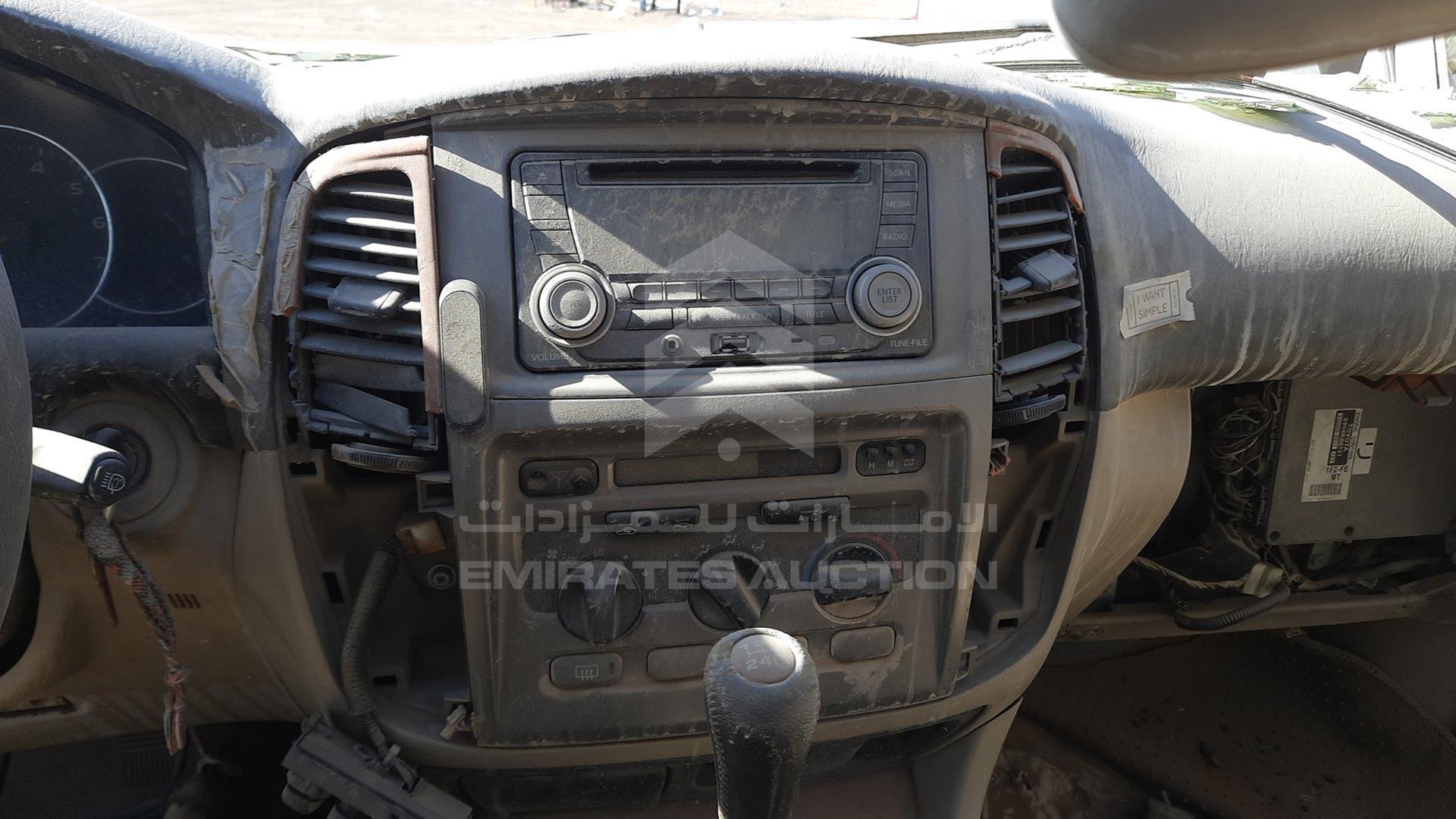 2003 TOYOTA LAND CRUISER VIN: JTEHJ09J135075241